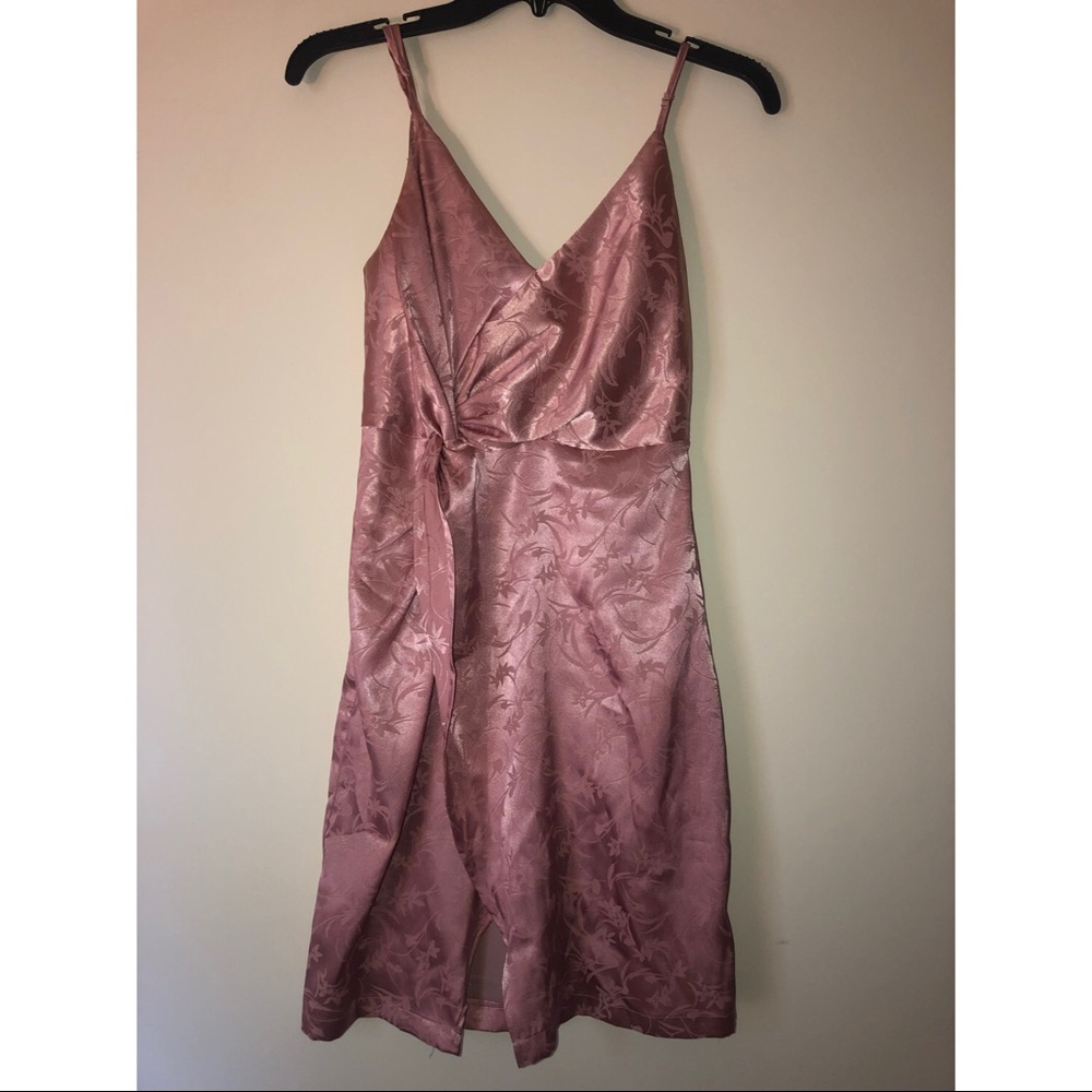 Formal Lulus pink satin dress size XS